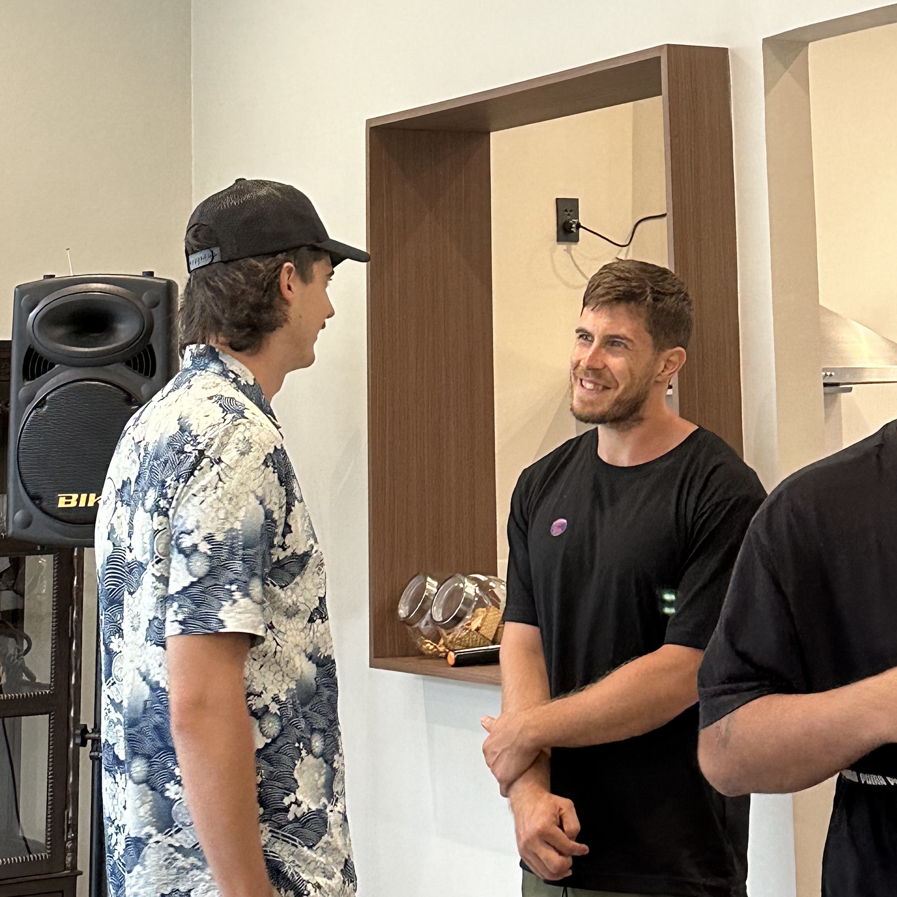 digital nomad community